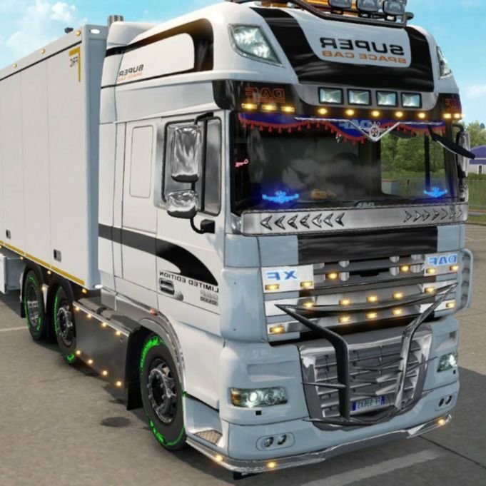 Camion commercial de conteneur fait sur commande embarquant la Chine Yiwu à l'impôt de paquet de dégagement de double de l'Italie Espagne DDP à la porte